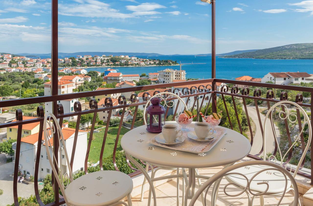 Apartments Loncar Seget Vranjica Dış mekan fotoğraf